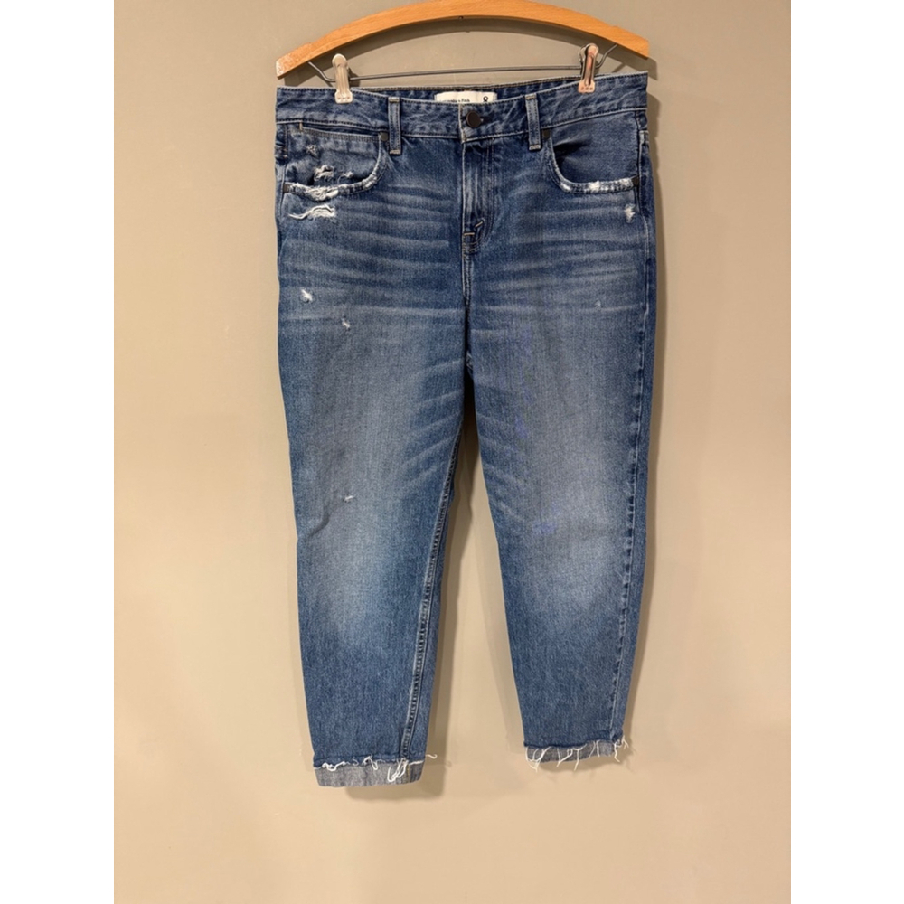Abercrombie & Fitch Ankle‎ Straight Jeans Distressed Cuff Size 8R